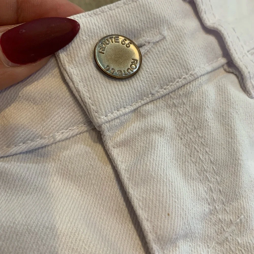 Girls shorts - Picture 7 of 8